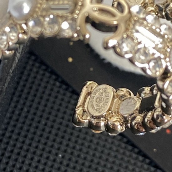 2023SS Earrings Shortest 1 week Not yet released in Japan CHANEL Chanel 2023SS Earrings Shortest 1 week Not yet released in Japan CHANEL Chanel