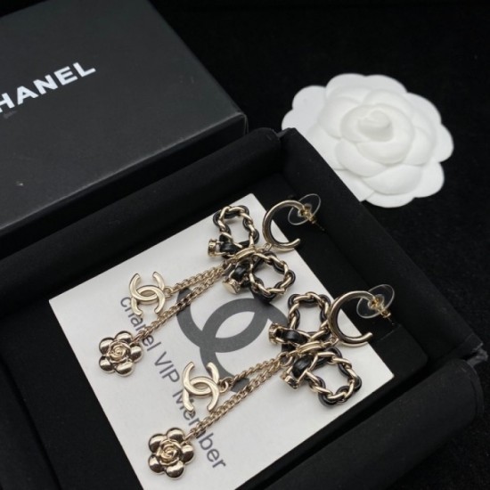 2023SS Earrings Limited edition popular in spring and summer CHANEL Chanel 2023SS Earrings Limited edition popular in spring and summer CHANEL Chanel
