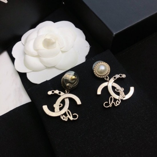 CHANEL Chanel Earrings 2023SS Fan must-see spring and summer new work CHANEL Chanel Earrings 2023SS Fan must-see spring and summer new work