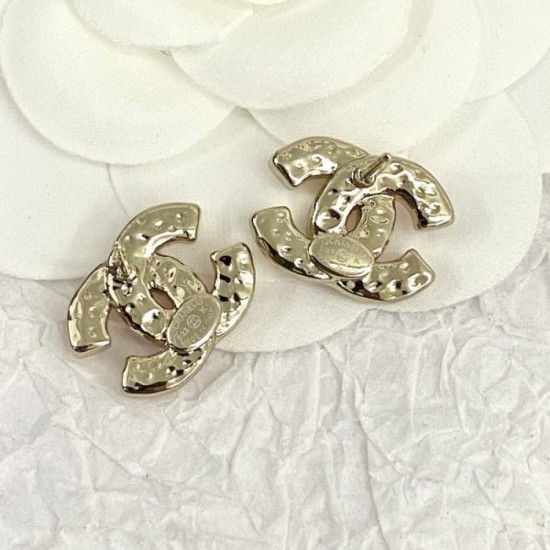 2023FW earrings CHANEL Perfect for going out in autumn 2023FW earrings CHANEL Perfect for going out in autumn