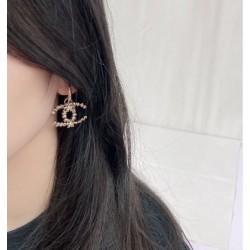 2023FW earrings CHANEL Chanel This fall's must-have item