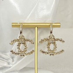 2023FW earrings CHANEL Chanel This fall's must-have item