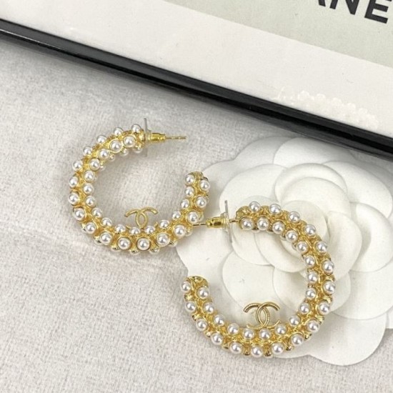 2023FW earrings CHANEL CHANEL Active during the change of seasons 2023FW earrings CHANEL CHANEL Active during the change of seasons