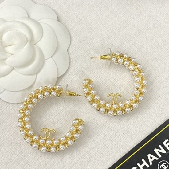2023FW earrings CHANEL CHANEL Active during the change of seasons 2023FW earrings CHANEL CHANEL Active during the change of seasons