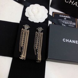 2023FW Earrings CHANEL CHANEL Fall new products that will make you fall in love with them one after another