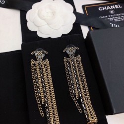 2023FW Earrings CHANEL CHANEL Fall new products that will make you fall in love with them one after another