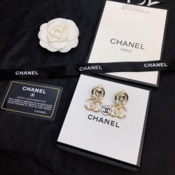 2023FW earrings CHANEL Chanel This season's explosively popular standard product