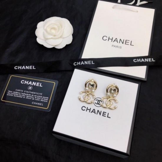 2023FW earrings CHANEL Chanel This season's explosively popular standard product 2023FW earrings CHANEL Chanel This season's explosively popular standard product