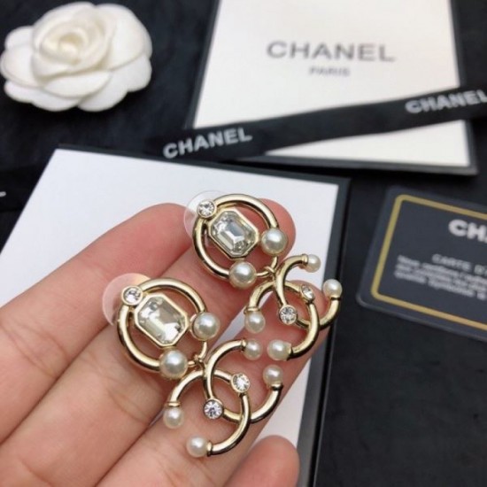 2023FW earrings CHANEL Chanel This season's explosively popular standard product 2023FW earrings CHANEL Chanel This season's explosively popular standard product