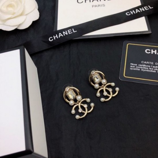 2023FW earrings CHANEL Chanel This season's explosively popular standard product 2023FW earrings CHANEL Chanel This season's explosively popular standard product