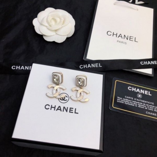 2023FW earrings CHANEL Chanel This season's explosively popular standard product 2023FW earrings CHANEL Chanel This season's explosively popular standard product