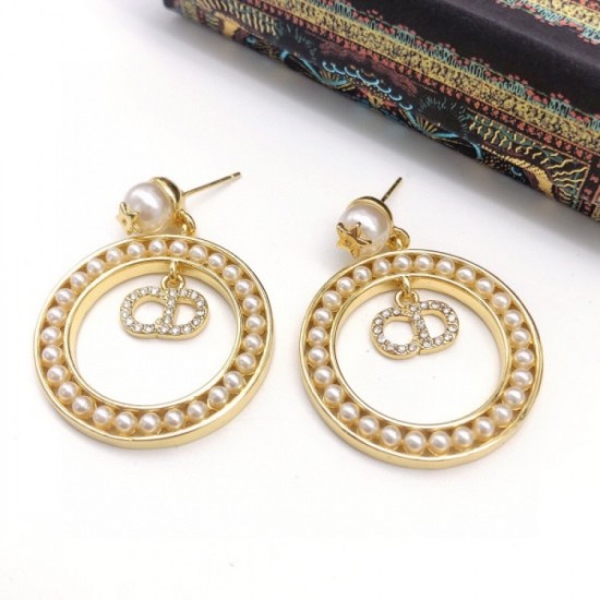 2023SS earrings popular sale 100% new DIOR Dior 2023SS earrings popular sale 100% new DIOR Dior