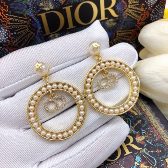 2023SS earrings popular sale 100% new DIOR Dior 2023SS earrings popular sale 100% new DIOR Dior