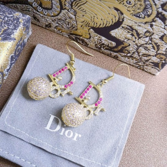 2023SS earrings Super rare hard-to-find item DIOR Dior 2023SS earrings Super rare hard-to-find item DIOR Dior