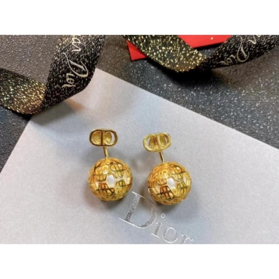 DIOR Dior Earrings 2023SS Summer new work to be in short supply DIOR Dior Earrings 2023SS Summer new work to be in short supply