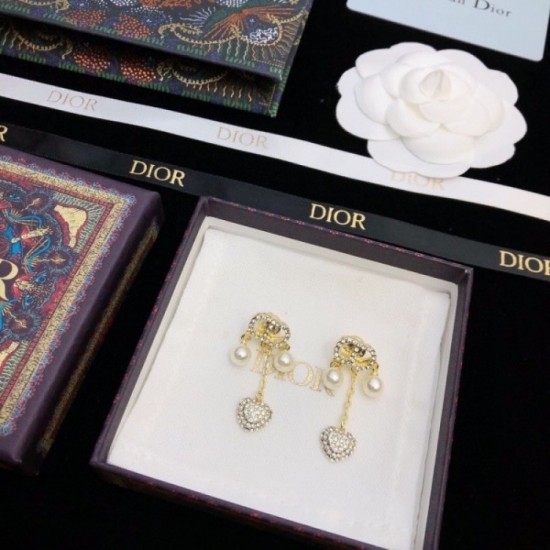 DIOR Dior Earrings 2023SS This Spring/Summer Pre-sale New Item DIOR Dior Earrings 2023SS This Spring/Summer Pre-sale New Item