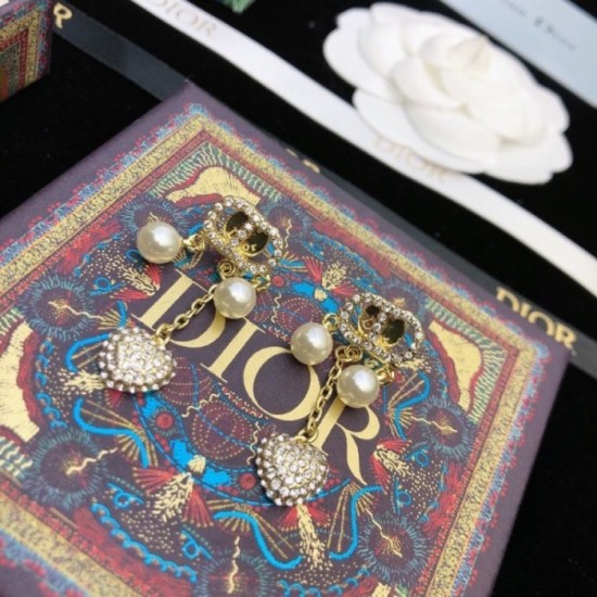 DIOR Dior Earrings 2023SS This Spring/Summer Pre-sale New Item DIOR Dior Earrings 2023SS This Spring/Summer Pre-sale New Item