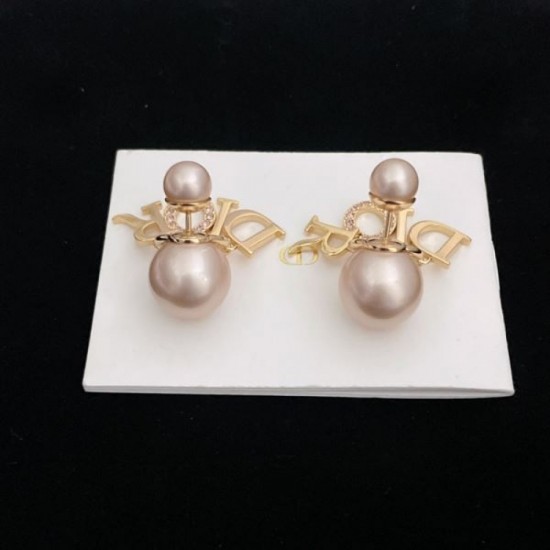 2023FW Earrings DIOR Dior Popular new items that are definitely recommended 2023FW Earrings DIOR Dior Popular new items that are definitely recommended