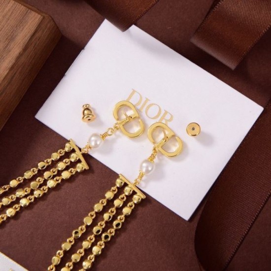 2023FW Earrings DIOR Dior Autumn/Winter Limited Collection 2023FW Earrings DIOR Dior Autumn/Winter Limited Collection