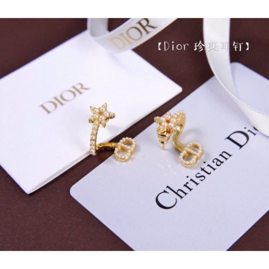 2023FW Earrings DIOR Dior Charming style 2023FW Earrings DIOR Dior Charming style