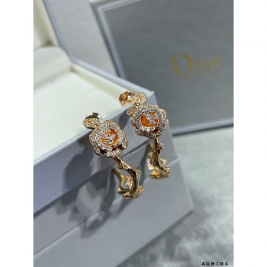 DIOR This winter stock clearance sale 2023FW earrings DIOR This winter stock clearance sale 2023FW earrings