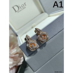 DIOR Dior New winter 2023FW earrings you can't miss