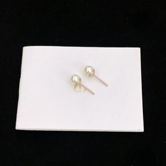 DIOR Now in stock 2023FW earrings DIOR Now in stock 2023FW earrings