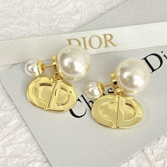 DIOR Dior New masterpiece 2023FW earrings DIOR Dior New masterpiece 2023FW earrings