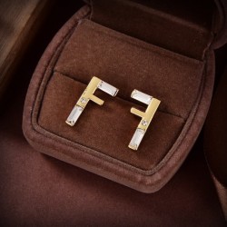 FENDI Fendi Earrings 2023SS Dress with a clean impression
