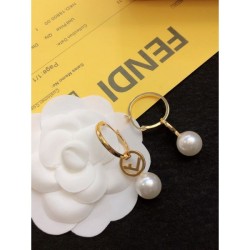FENDI New product suddenly reduced price! 2023FW earrings