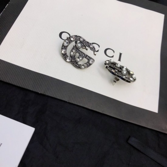 2023SS earrings very easy to incorporate GUCCI Gucci 2023SS earrings very easy to incorporate GUCCI Gucci