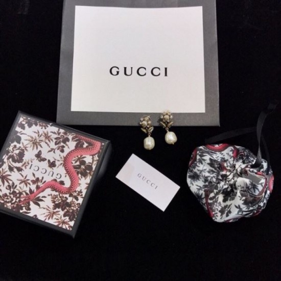 2023FW Earrings GUCCI Gucci Featured tops this fall/winter 2023FW Earrings GUCCI Gucci Featured tops this fall/winter