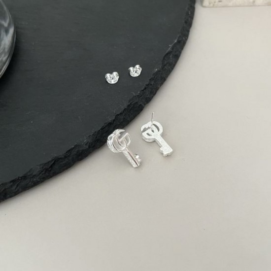 GUCCI Gucci Explosively popular winter 2023FW earrings GUCCI Gucci Explosively popular winter 2023FW earrings