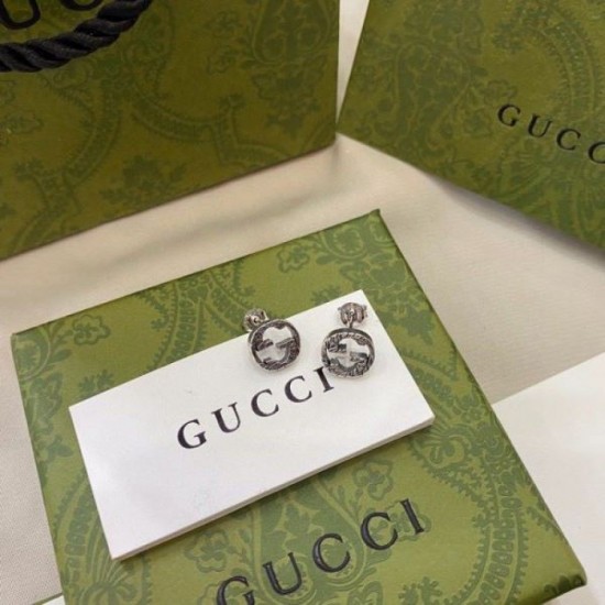 GUCCI Gucci 2023FW earrings that are active regardless of the season GUCCI Gucci 2023FW earrings that are active regardless of the season