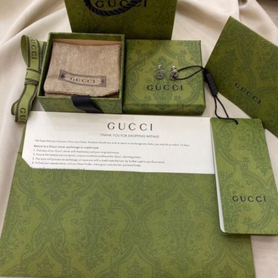 GUCCI Gucci 2023FW earrings that are active regardless of the season GUCCI Gucci 2023FW earrings that are active regardless of the season