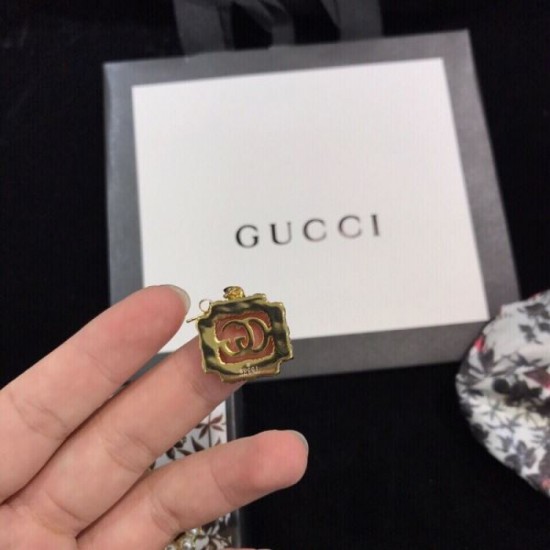 GUCCI Enjoy fashion! 2023FW earrings GUCCI Enjoy fashion! 2023FW earrings