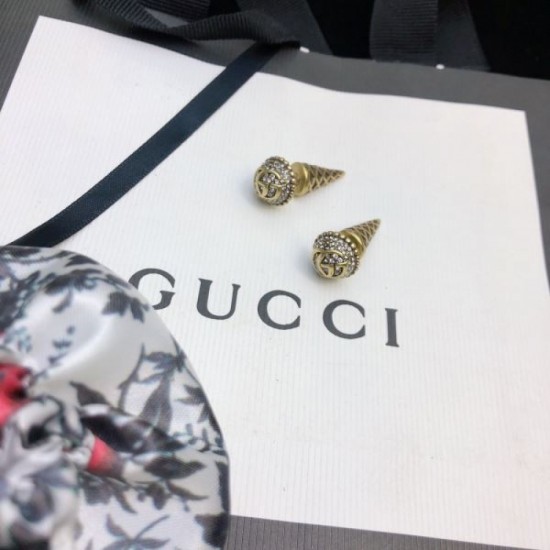 GUCCI Gucci extremely popular 2023FW earrings GUCCI Gucci extremely popular 2023FW earrings