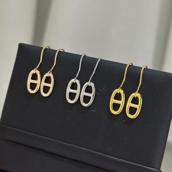 HERMES Check out the trends of the season 2023FW earrings HERMES Check out the trends of the season 2023FW earrings