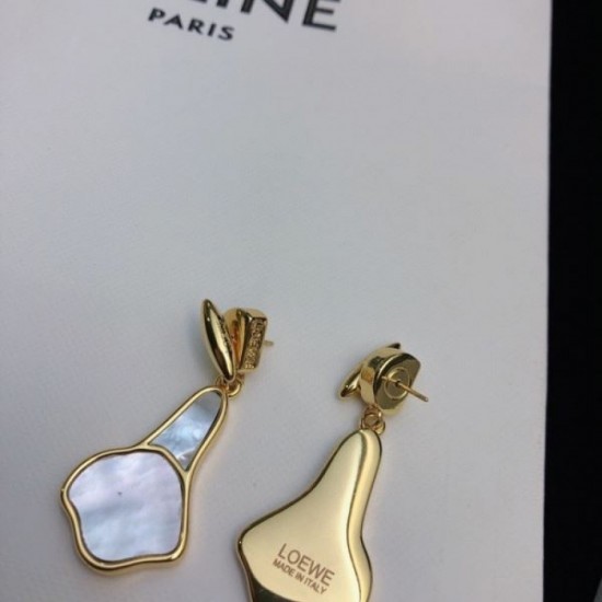 LOEWE 2023FW earrings with a casual atmosphere LOEWE 2023FW earrings with a casual atmosphere