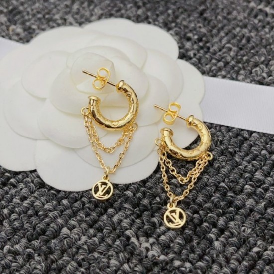 2023SS earrings lowest price new LOUIS VUITTON Louis Vuitton 2023SS earrings lowest price new LOUIS VUITTON Louis Vuitton