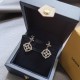 2023SS earrings new stock rare LOUIS VUITTON Louis Vuitton 2023SS earrings new stock rare LOUIS VUITTON Louis Vuitton