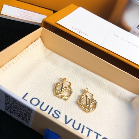 2023SS Earrings Comfortable to wear LOUIS VUITTON Louis Vuitton 2023SS Earrings Comfortable to wear LOUIS VUITTON Louis Vuitton