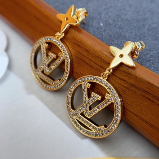 LOUIS VUITTON Louis Vuitton Earrings 2023SS Excellent comfort LOUIS VUITTON Louis Vuitton Earrings 2023SS Excellent comfort