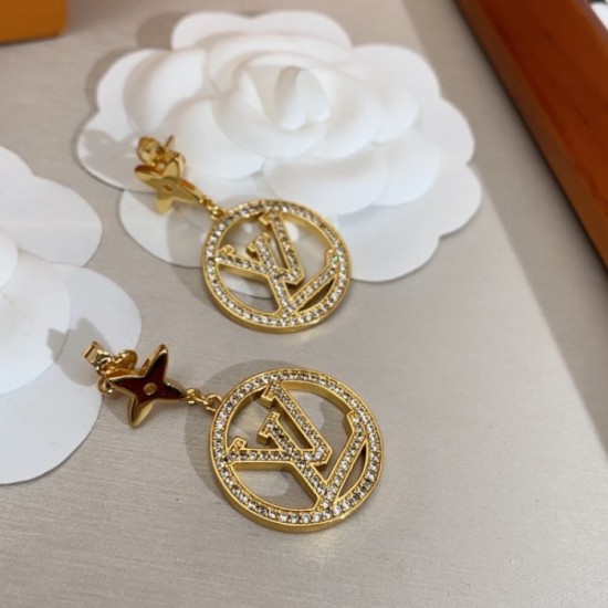 LOUIS VUITTON Louis Vuitton Earrings 2023SS Excellent comfort LOUIS VUITTON Louis Vuitton Earrings 2023SS Excellent comfort