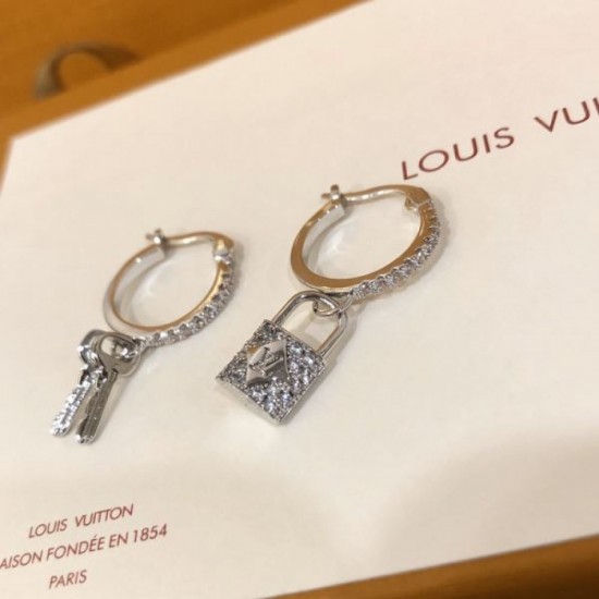 LOUIS VUITTON HOT Quality Assurance 2023FW Earrings LOUIS VUITTON HOT Quality Assurance 2023FW Earrings