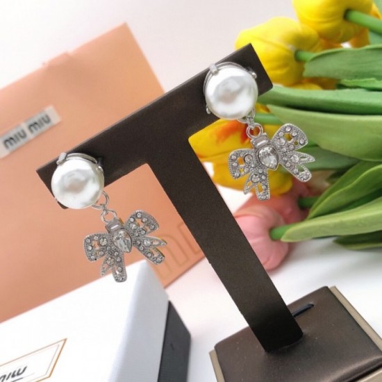 2023SS Earrings This season trend MIU MIU Miu Miu 2023SS Earrings This season trend MIU MIU Miu Miu