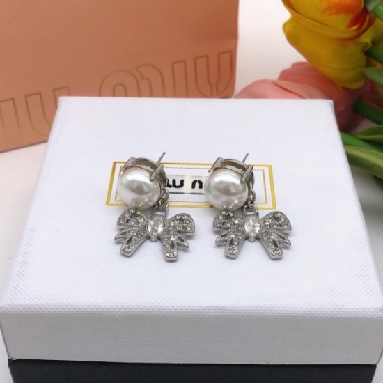 2023SS Earrings This season trend MIU MIU Miu Miu 2023SS Earrings This season trend MIU MIU Miu Miu