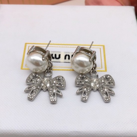2023SS Earrings This season trend MIU MIU Miu Miu 2023SS Earrings This season trend MIU MIU Miu Miu