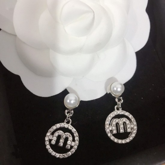 2023SS earrings lowest price popular MIU MIU 2023SS earrings lowest price popular MIU MIU