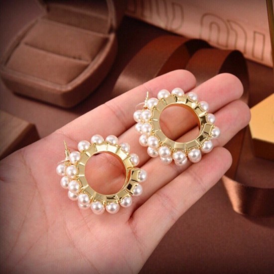 MIU MIU Earrings 2023SS Attractive new MIU MIU Earrings 2023SS Attractive new